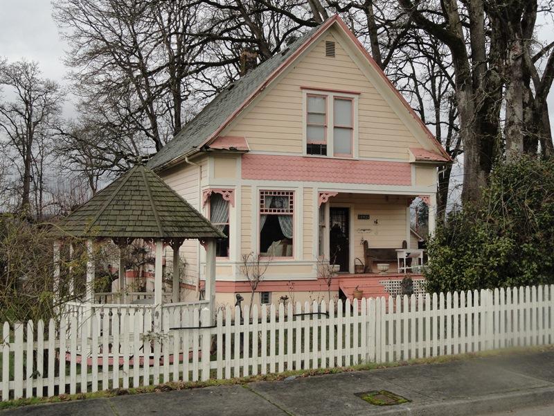 Apperson Blvd - 15921